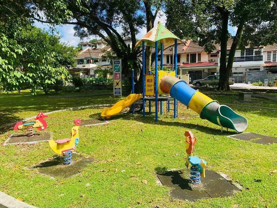 Mount Austin Landed Mahjong/Bbq Pit @Johorbahru Villa Johor Bahru Semesterbostad
